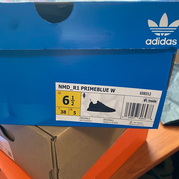 NWT ADIDAS ORIGINALS
NMD R1 rubber-trimmed Primeblue sneakers - Picture 12 of 12